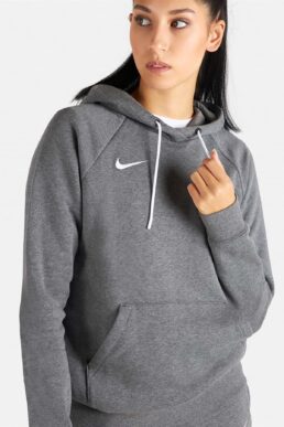 خرید مستقیم از ترکیه و ترندیول سویشرت زنانه برند نایک Nike با کد CW6957-071