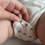 بادی نوزاد زیردکمه دار دخترانه برند ذوق کوچولو Little Gusto اصل 413ZIB photo review